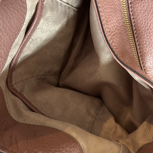 Michael Kors Handbag- Mauve with Gold Accents - Picture 6 of 13